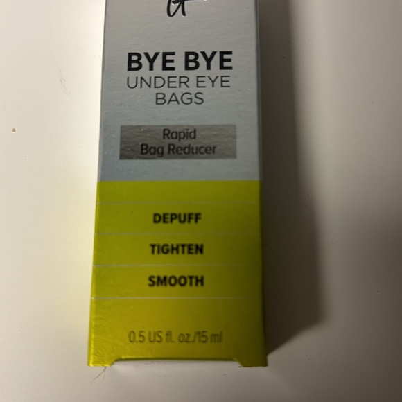 IT cosmetics Bye Bye Under Eye Bags - Picture 2 of 2
